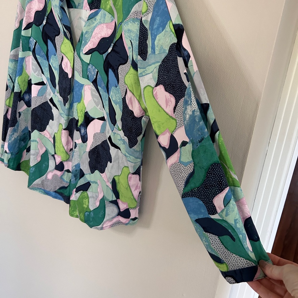 NIC+ZOE Colorful Abstract Popover Statement Blouse Breathable Artsy Office Top M - Picture 7 of 14